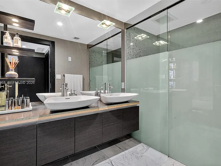 200 Biscayne Boulevard Way #1108 — Photo 26