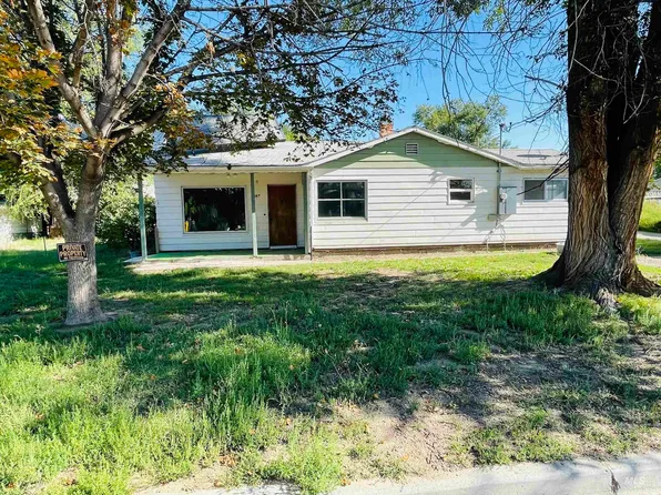 667 NW 1st Ave, Ontario, OR 97914