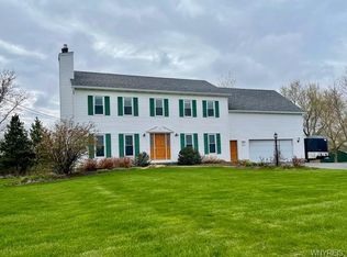 8838 Keeney Rd, Le Roy, NY 14482