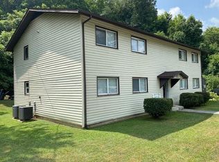 550 Lyndale Ave, Marion, VA 24354