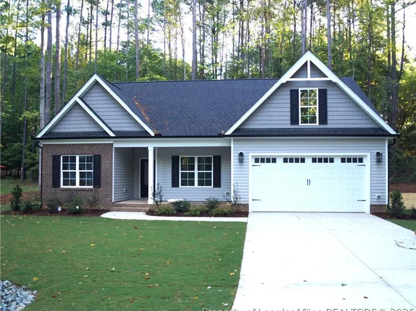 5192 Cardinal Cir, Sanford, NC 27332