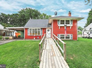 752 Fireside Rd, York, PA 17404