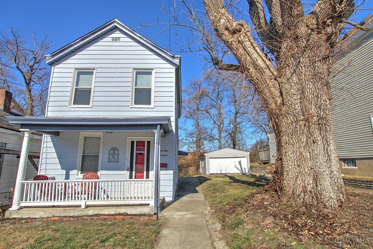 2100 Pogue Ave photo 1