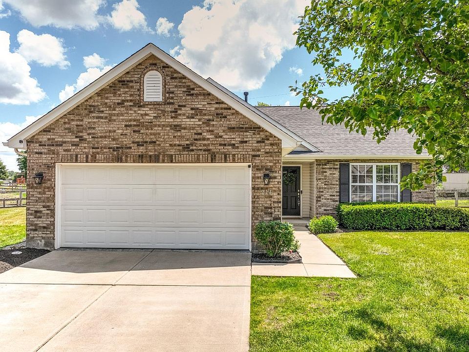1st image of 214 Blue Quail Pl