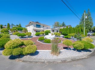 2839 Neyland Rd, Nanaimo, BC V9T 3G2