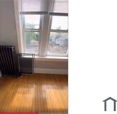 3rd image of 1411 W 80th St #3W