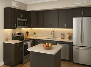 Pine View Apartments, Waldorf, MD 20602