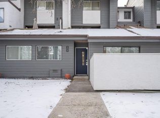 2520 Palliser Dr SW #104, Calgary, AB T2V4S9