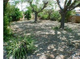 625 Opal Ave, Hemet, CA 92543