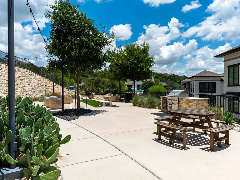 Oro Stone Oak — Photo 13