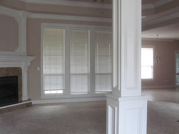 5th image of 306 Sundown Dr