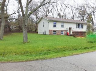 26917 97th Pl, Trevor, WI 53179