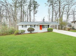 1140 Rochelle Dr, Austell, GA 30168