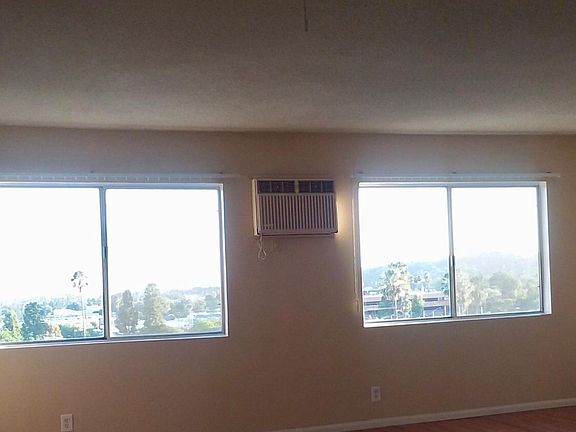4th image of 1699 Amberwood Dr APT 210