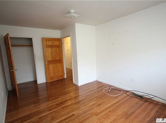 3rd image of 13929 88th Ave