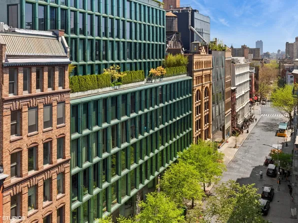 21 Bond Street TOP FLOOR image 19 of 20