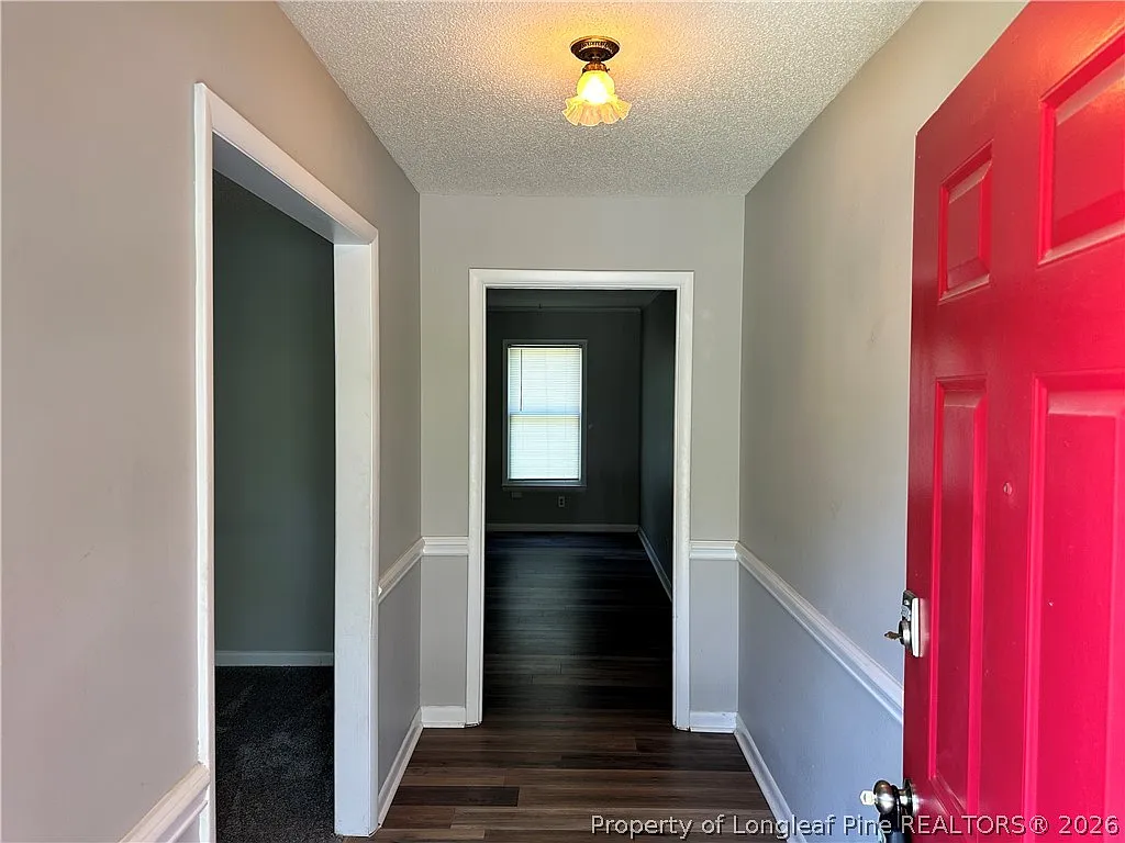 3 bed, 2.0 bath, 1636 sqft, $1,500 — Photo 3