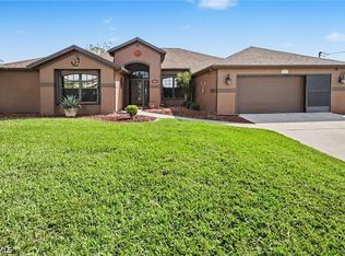 2725 SW 28th Pl, Cape Coral, FL 33914