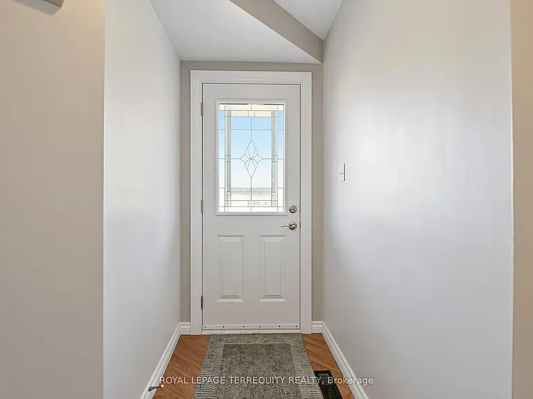 7 Yorkville Ct — Photo 19