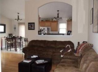 1277 Penny Ln, Dekalb, IL 60115