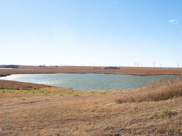 6812 89th St SE, Kulm, ND 58456
