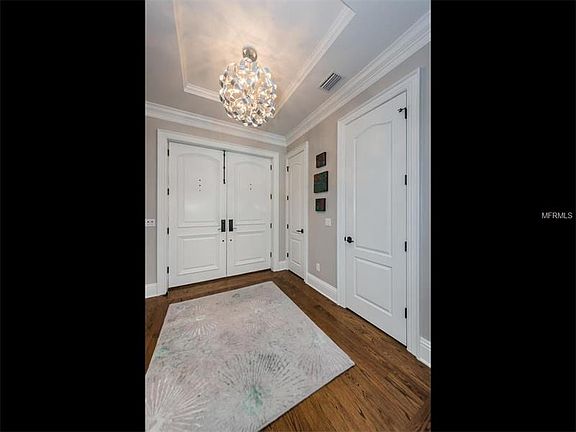 2nd image of 4607 S Ferdinand Ave