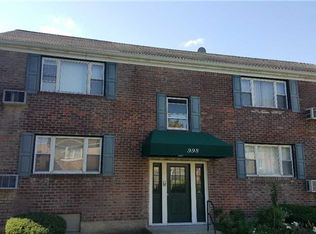 998 Fenwood Dr APT 2, Valley Stream, NY 11580