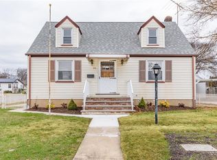 66 Dartmouth Ave, Avenel, NJ 07001