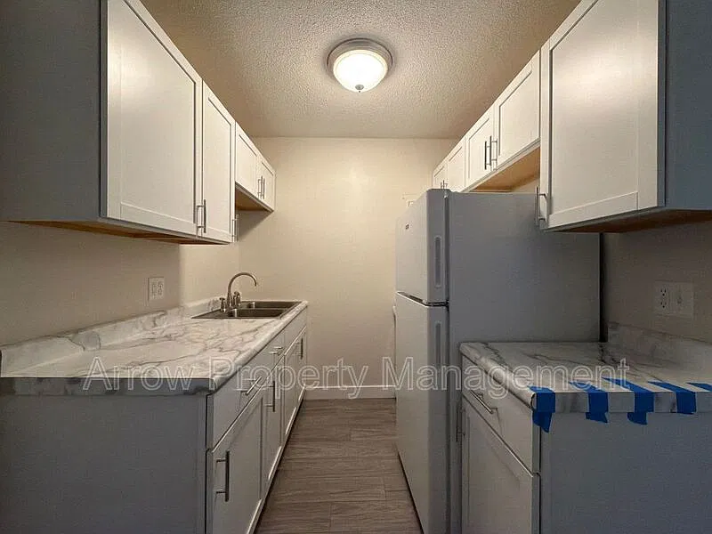 1 bed, 1.0 bath, 587 sqft, $620 — Photo 1