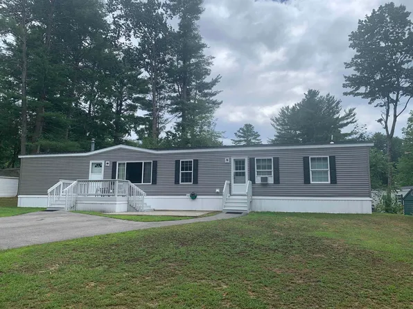 153 Colonial Drive, Somersworth, NH 03878