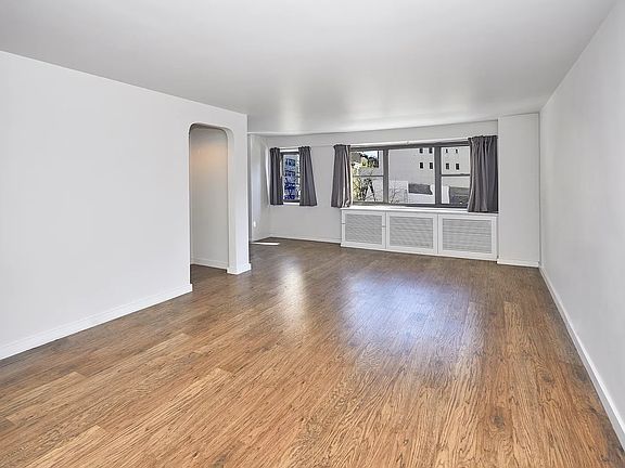 2nd image of 176 E 77th St APT 3G