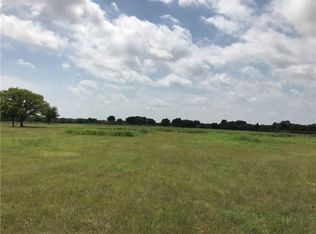 424 Lowe Rd, Valley View, TX 76272