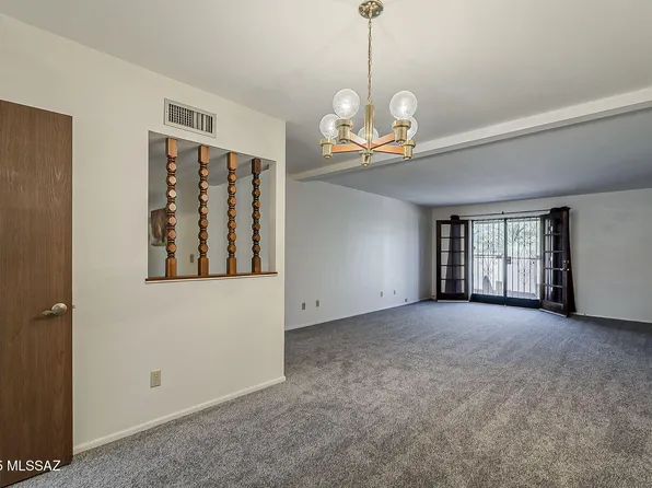 9453 E Calle Bolivar, Tucson, AZ 85715