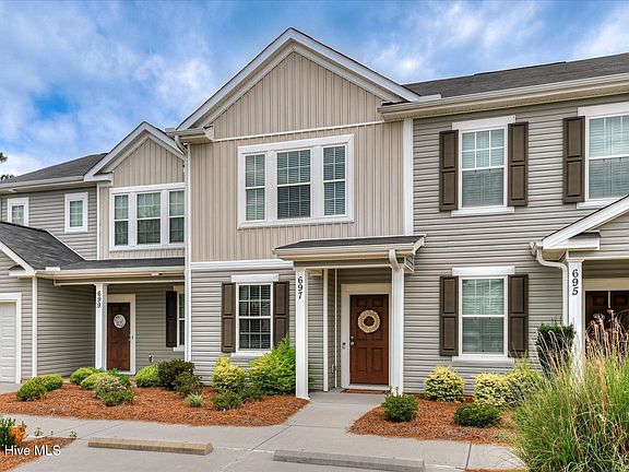 2nd image of 697 Aberdeen Circle