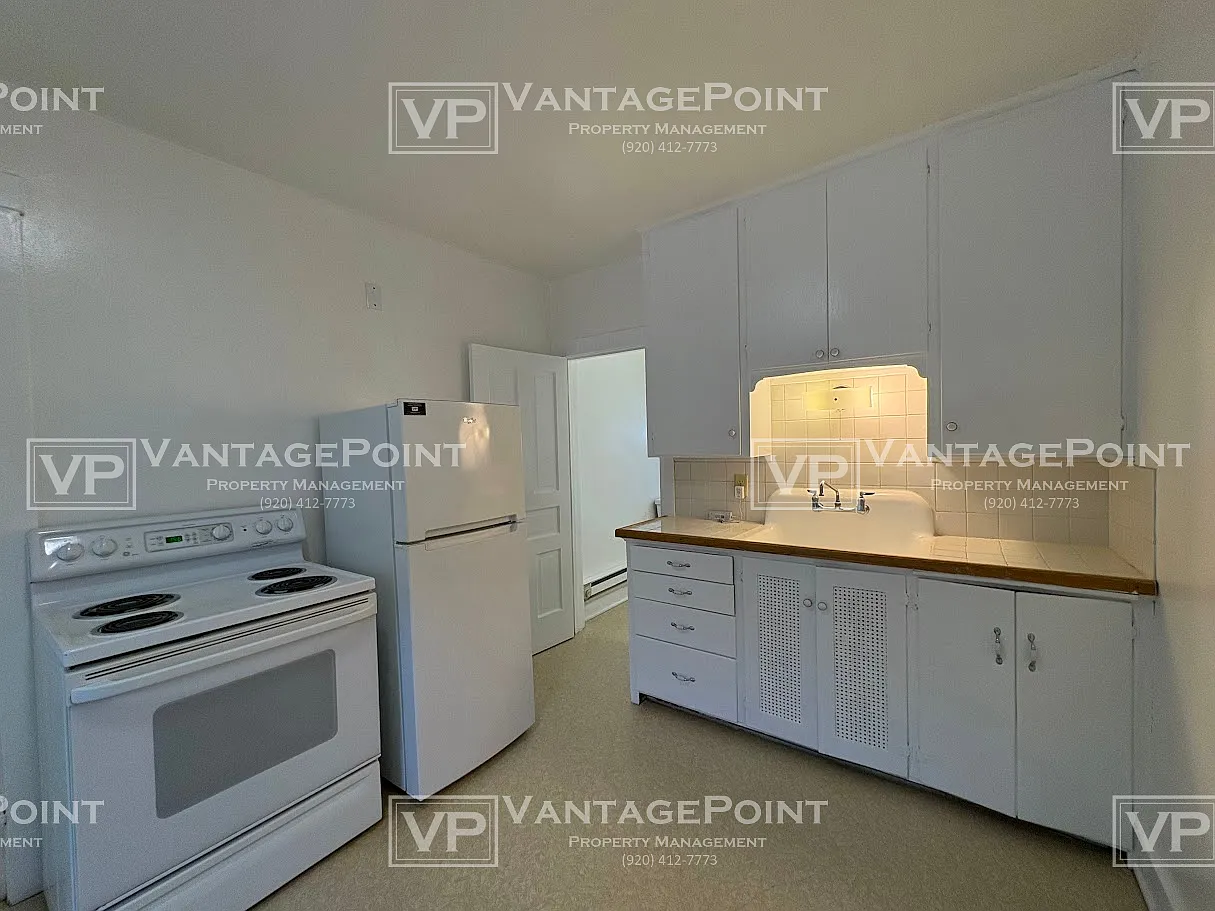 1218 South 16th Street - Upper — Photo 3