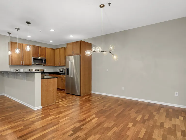 17790 Valley Cove Ct — Photo 3