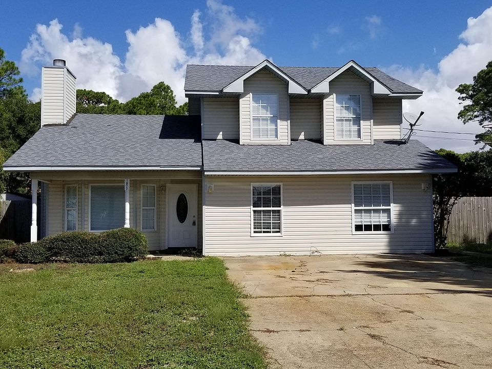 1st image of 1077 Woodlore Cir