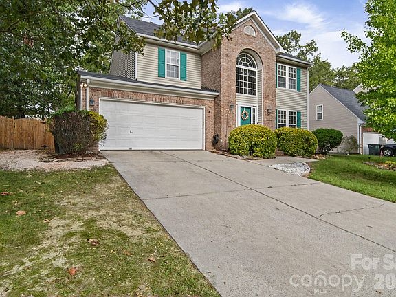 4th image of 1617 Winthrop Ln #101