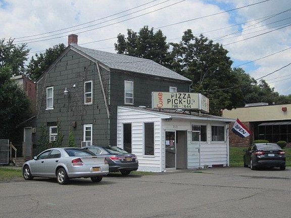 3rd image of 2121 Grand Central Ave