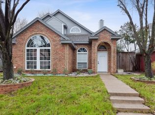 4410 Laredo Dr, Grand Prairie, TX 75052