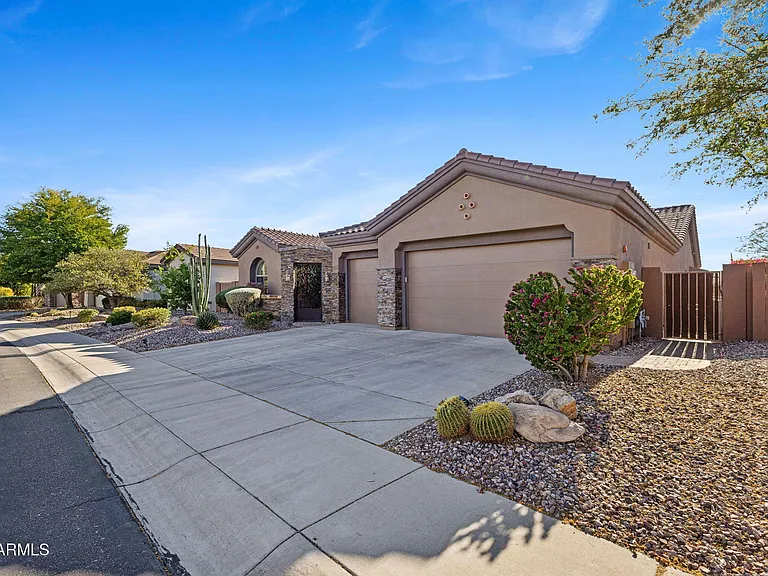 40806 N Lytham Ct — Photo 50