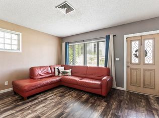 337 E Lake Rd, Palm Springs, FL 33461