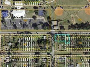 Washington Ave, Orlando, FL 32820