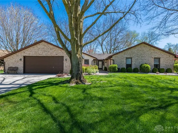 1006 Meadowlark Dr, Enon, OH 45323