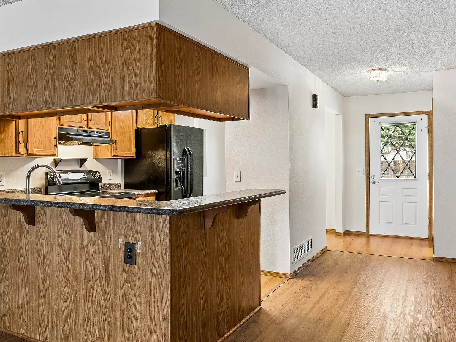 2 bed, 2.5 bath, 1440 sqft, $2,250 — Photo 4