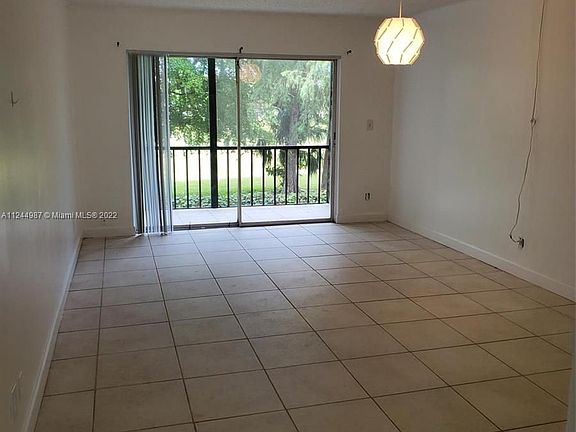 4th image of 8000 Fairview Dr APT 204