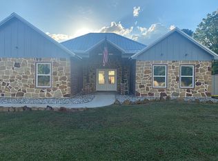 100 Sunset Dr, Lufkin, TX 75904