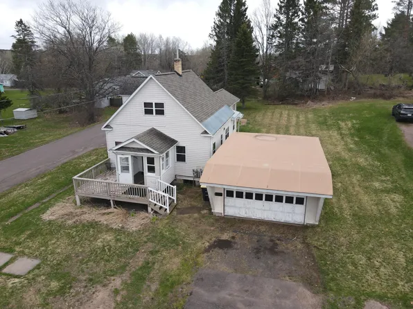 301 W Larch St, Ironwood, MI 49938