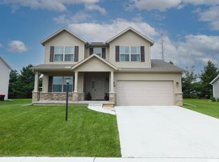 10705 N Sawmill Ln, Dunlap, IL 61525