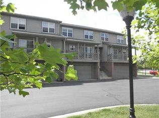 2982 Barclay Way, Ann Arbor, MI 48105